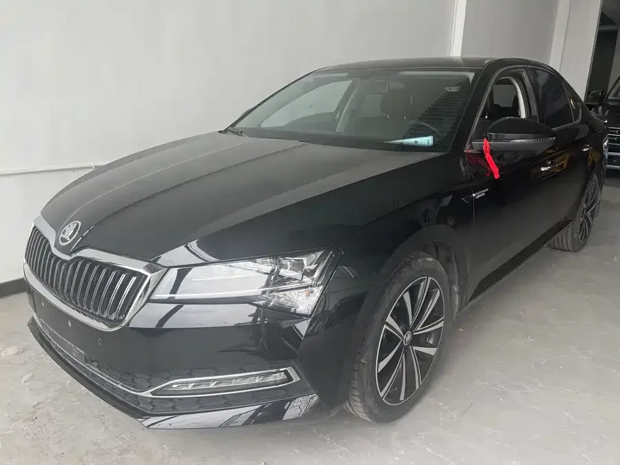 Skoda Superb 2022