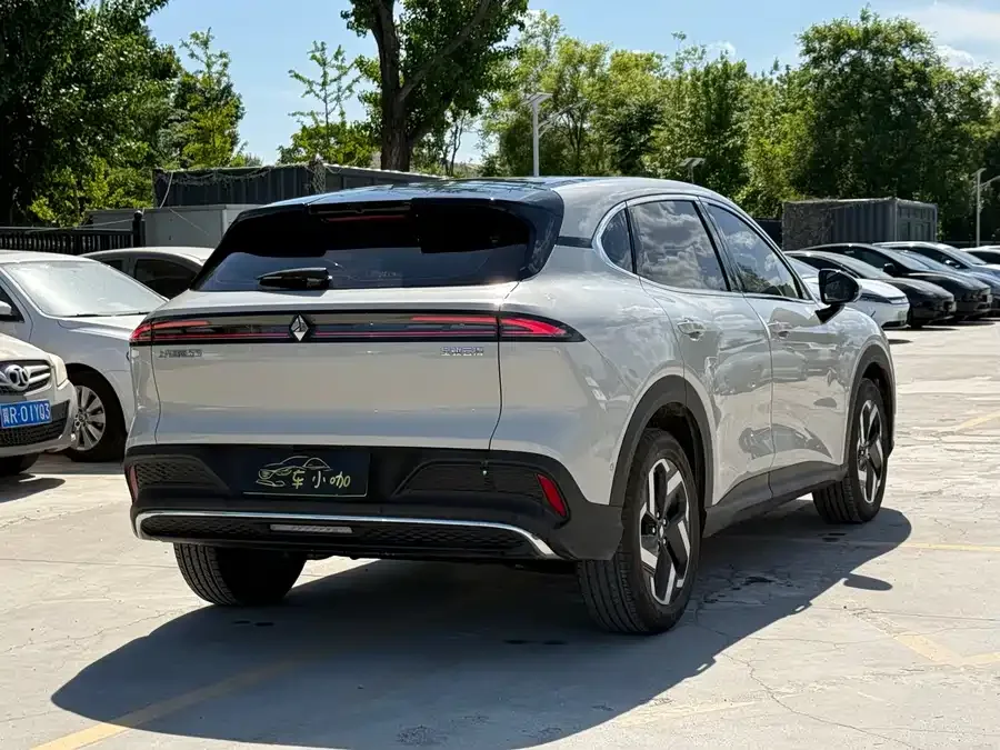 Baojun Sea of Clouds Baojun Yunhai 2024 500km pure electric version 2024 — миниатюра 3