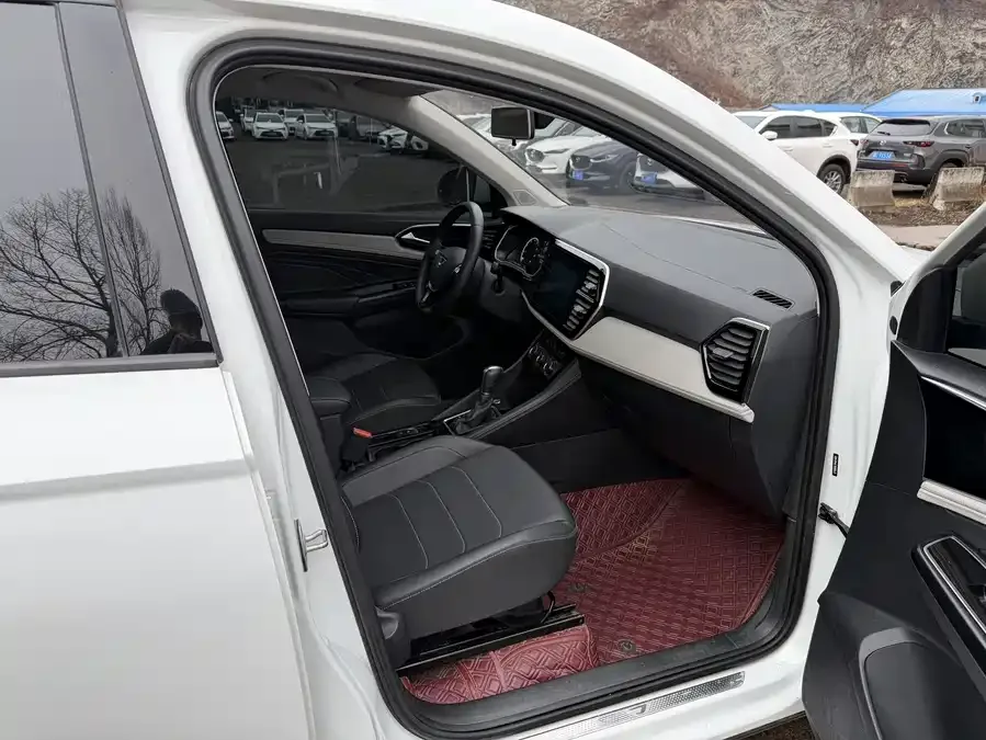 Jetta VS5 Jetta VS5 2023 280TSI Automatic High-gloss Enjoyment Edition 2023 — миниатюра 3