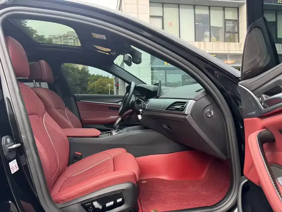 BMW 5 Series BMW 5 Series 2022 530Li Exclusive M Sport Package 2022 — миниатюра 4