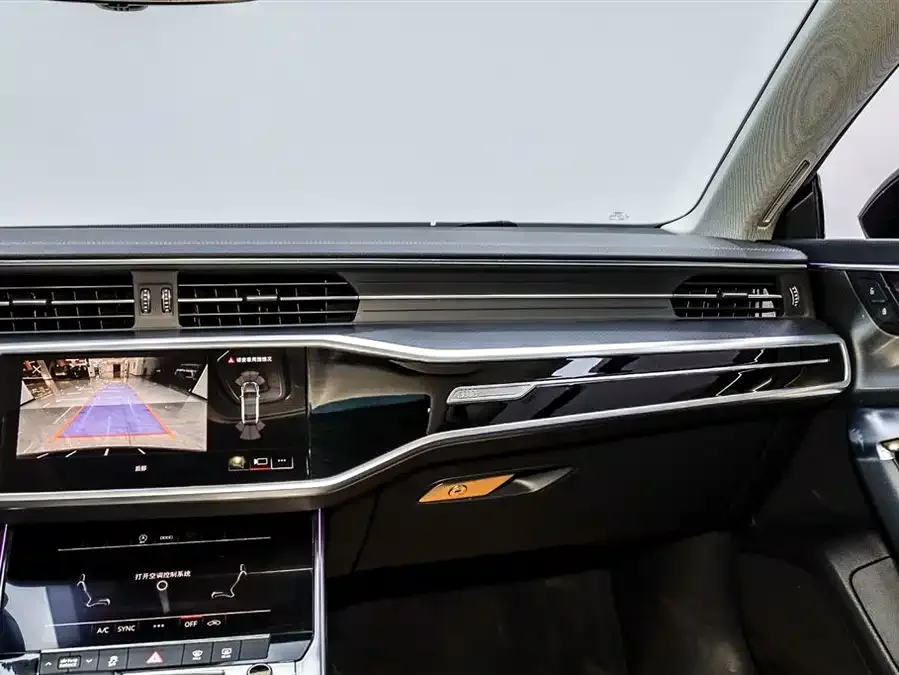 Audi A7L 2024 45TFSI S-line Dream Flow Crystal Set 2024 — миниатюра 5