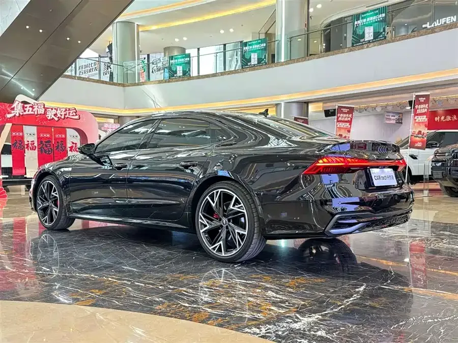 Audi A7L 2024 45 TFSI quattro Black Warrior Edition 2025 — миниатюра 4