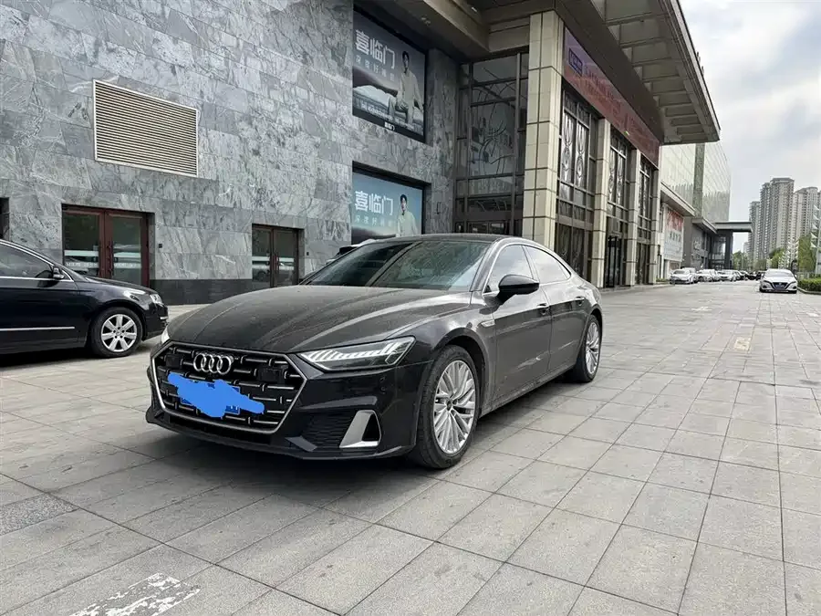 Audi A7L 2024