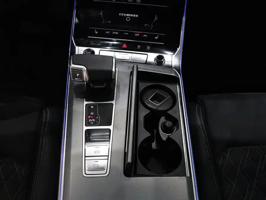 Audi A7L 2024 45 TFSI quattro Luxury Edition 2025 — миниатюра 4