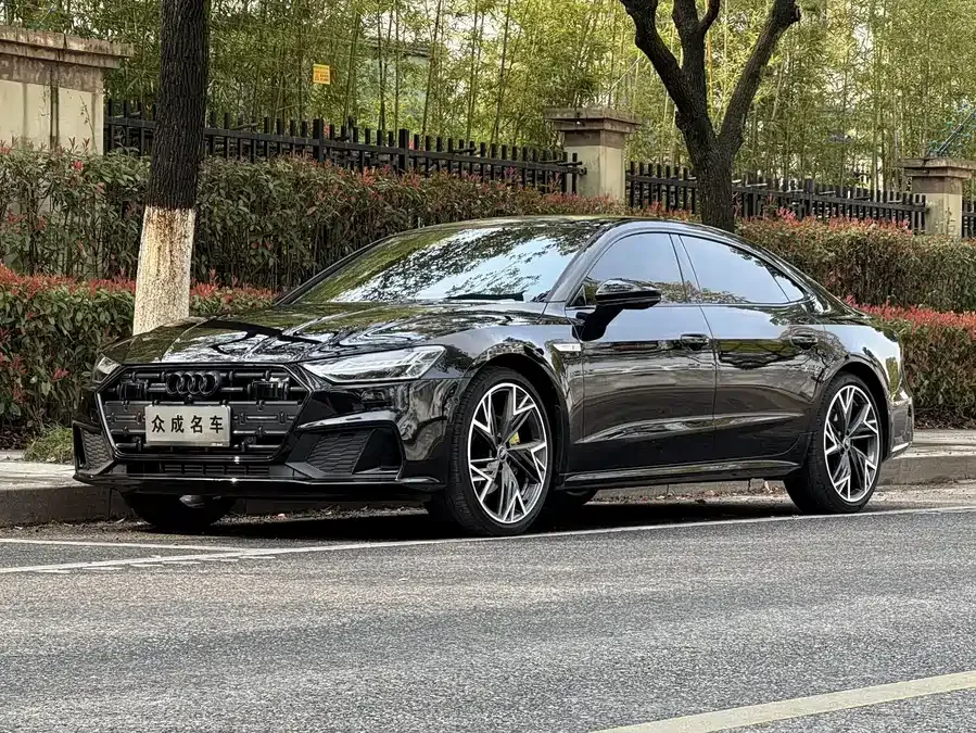 Audi A7L 2024