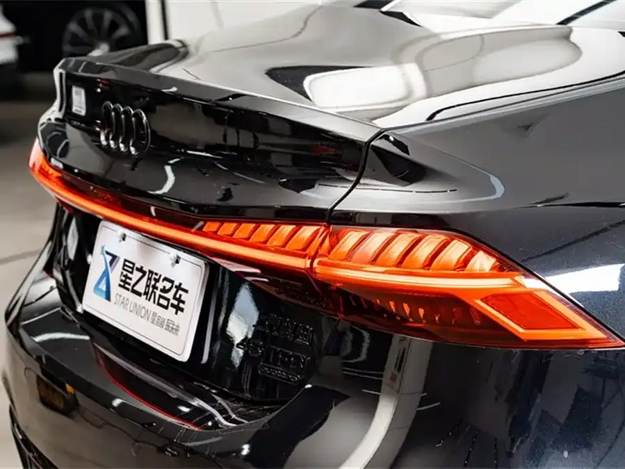 Audi A7L 2024 45 TFSI Luxury Edition 2025 — миниатюра 3