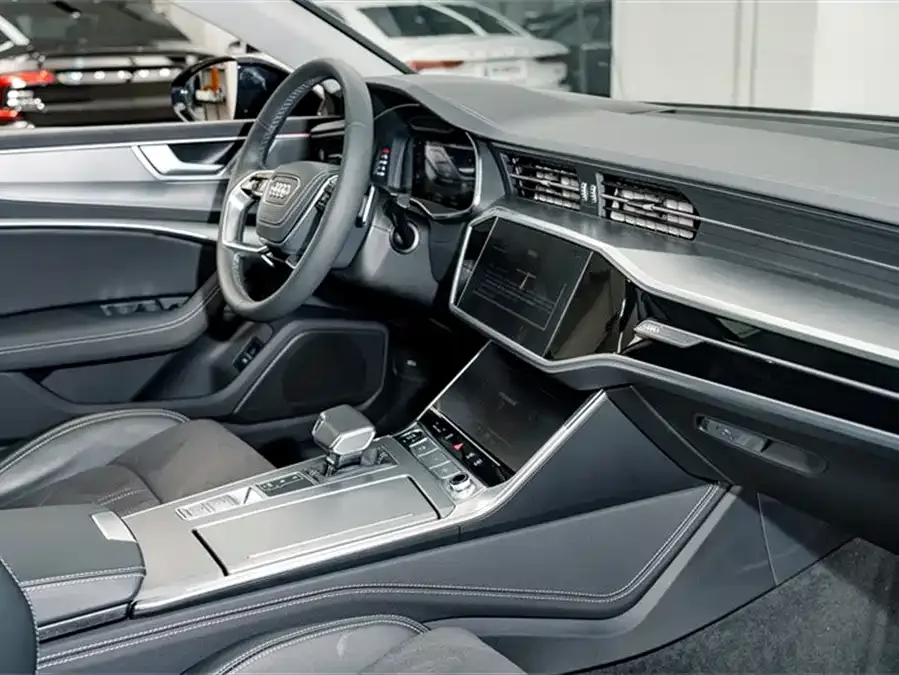 Audi A7L 2024 45 TFSI Luxury Edition 2025 — миниатюра 5