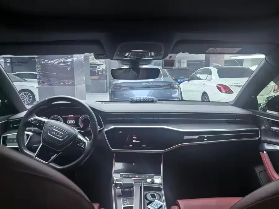Audi A7L 2024 45 TFSI quattro S-line Black Warrior Edition 2024 — миниатюра 2