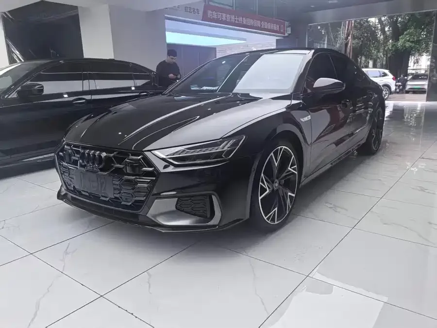 Audi A7L 2024