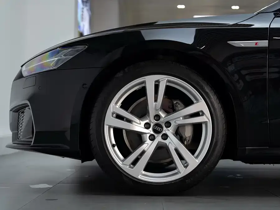 Audi A7L 2022 45 TFSI quattro S-line Wind Knight 2022 — миниатюра 3