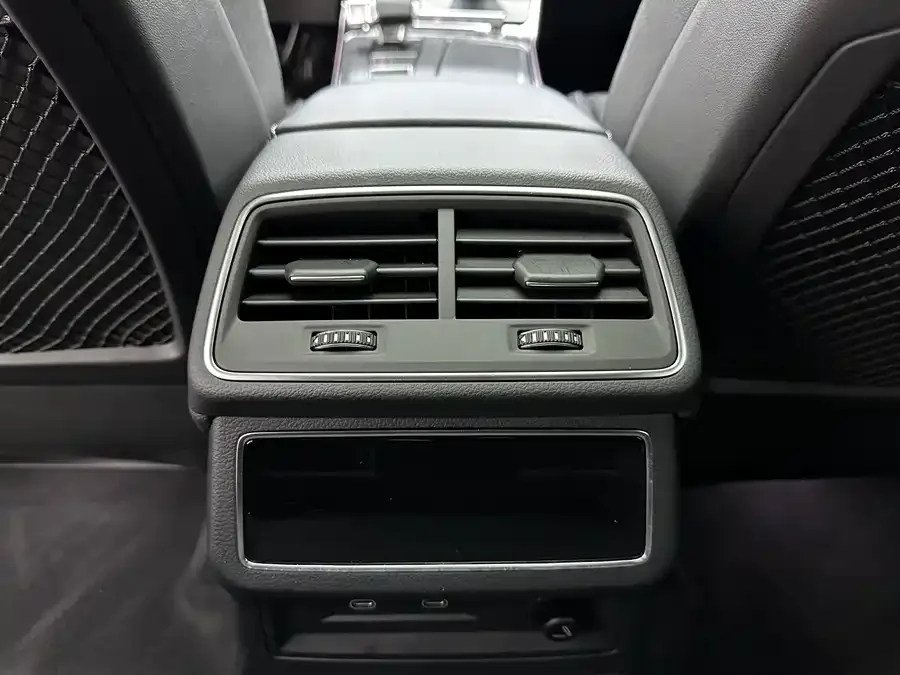 Audi A7L 2022 45 TFSI quattro S-line Wind Knight 2023 — миниатюра 5