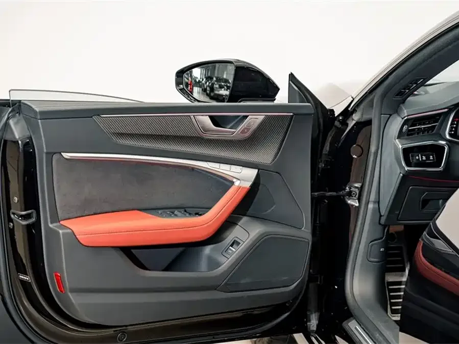 Audi A7L 2022 45 TFSI quattro S-line Black Warrior Edition 2022 — миниатюра 5