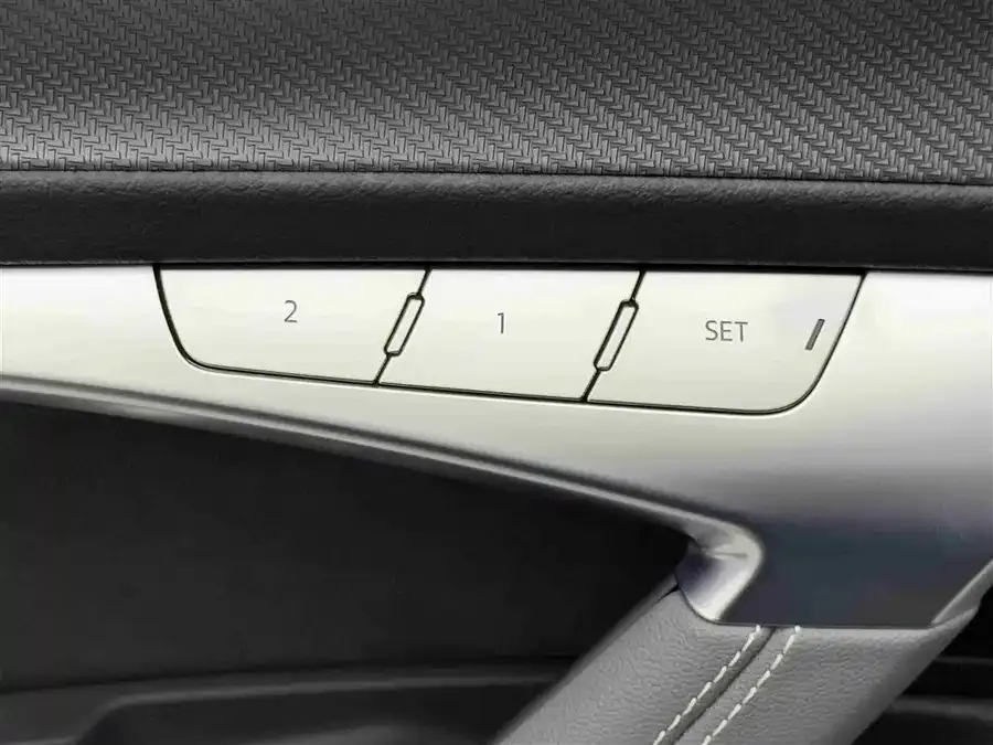 Audi A7L 2024 45 TFSI quattro RS package racing version 2024 — миниатюра 5