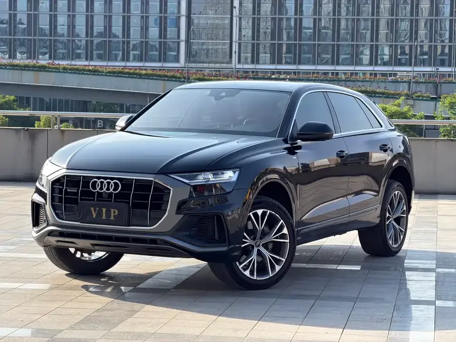 Audi Q8 2022
