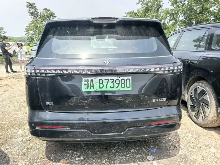 Dongfeng e008 e008 2024 636Max pure electric version 6 seats 2025 — миниатюра 4