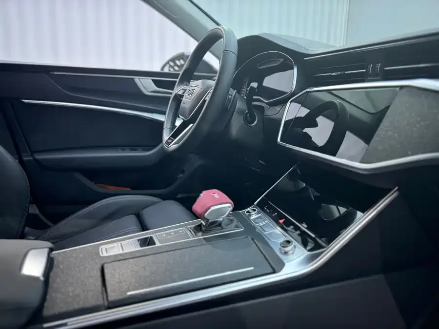 Audi A7 2023 45 TFSI Premium Edition 2023 — миниатюра 3