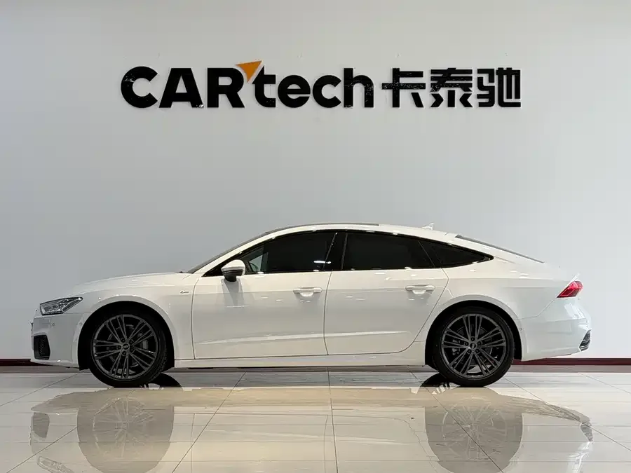 Audi A7 2023 45 TFSI Premium Edition 2024 — миниатюра 2