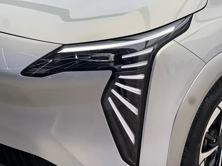 AION AION Y AION Y 2025 Plus 510 Smart Edition 2025 — миниатюра 2