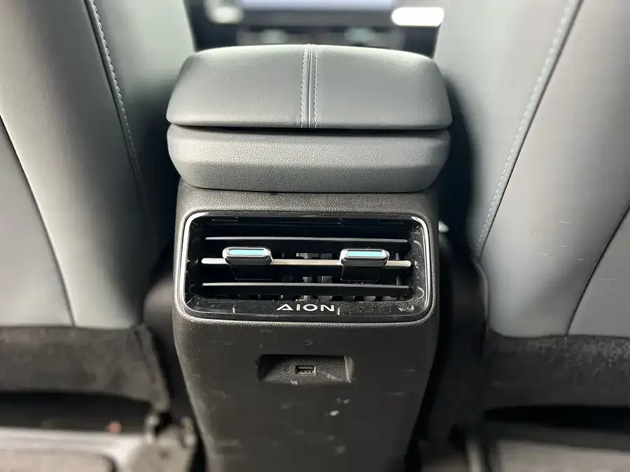 AION AION Y AION Y 2025 Plus 510 Smart Edition 2025 — миниатюра 5