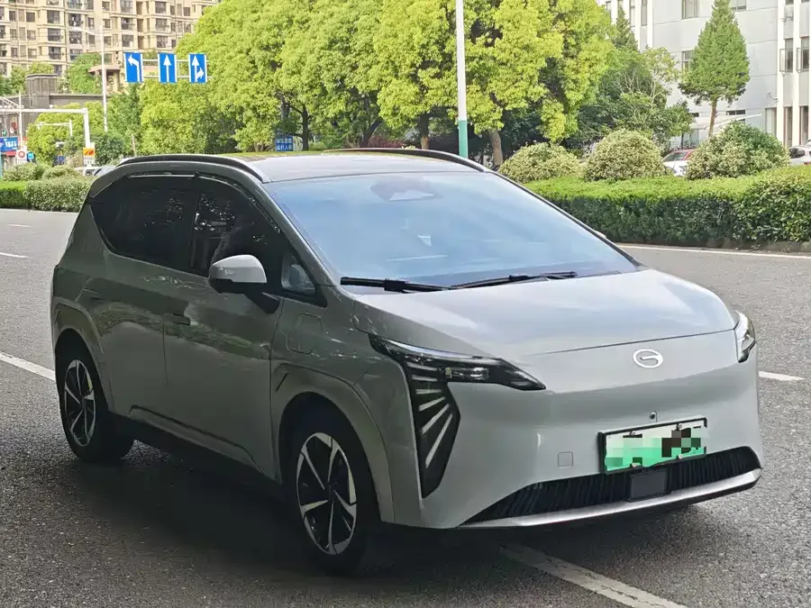 AION AION Y AION Y 2022 Plus 80 Smart Edition 2023 — миниатюра 2