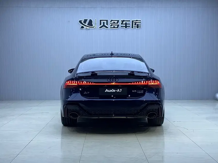 Audi A7 2023 55 TFSI quattro exclusive model 2023 — миниатюра 4