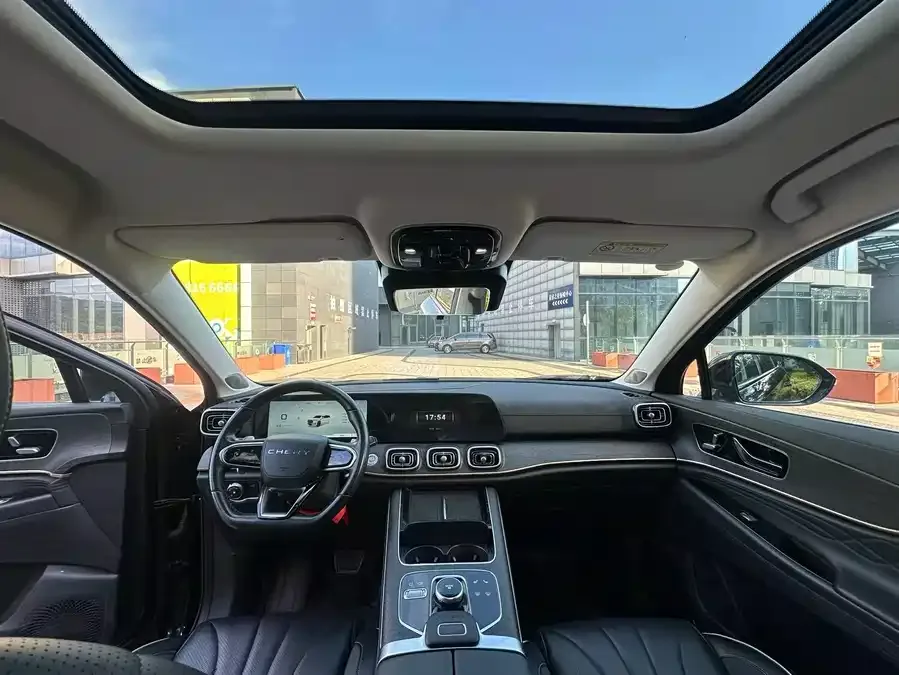 Chery Tiggo 9 Tiggo 9 2023 Model 2.0T Dual Clutch 2WD Luxury Edition 5 Seaters 2023 — миниатюра 2