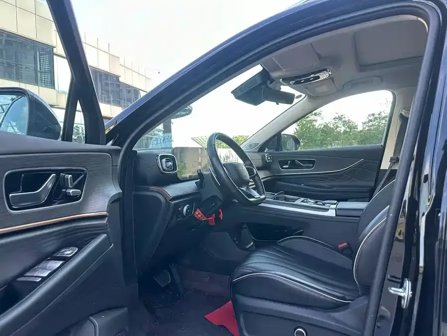 Chery Tiggo 9 Tiggo 9 2023 Model 2.0T Dual Clutch 2WD Luxury Edition 5 Seaters 2023 — миниатюра 4