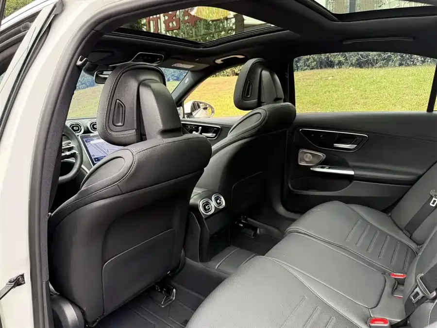 Mercedes-Benz C-class new energy Mercedes-Benz C-Class New Energy 2024 Model C 350 eL 2024 — миниатюра 3