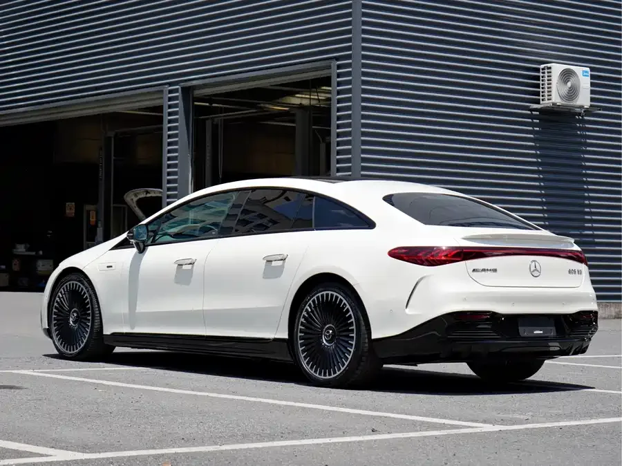 Mercedes-Benz EQS AMG Mercedes-Benz EQS AMG 2022 AMG EQS 53 4MATIC+ 2024 — миниатюра 2