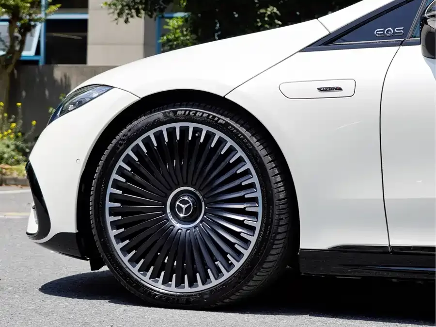 Mercedes-Benz EQS AMG Mercedes-Benz EQS AMG 2022 AMG EQS 53 4MATIC+ 2024 — миниатюра 3
