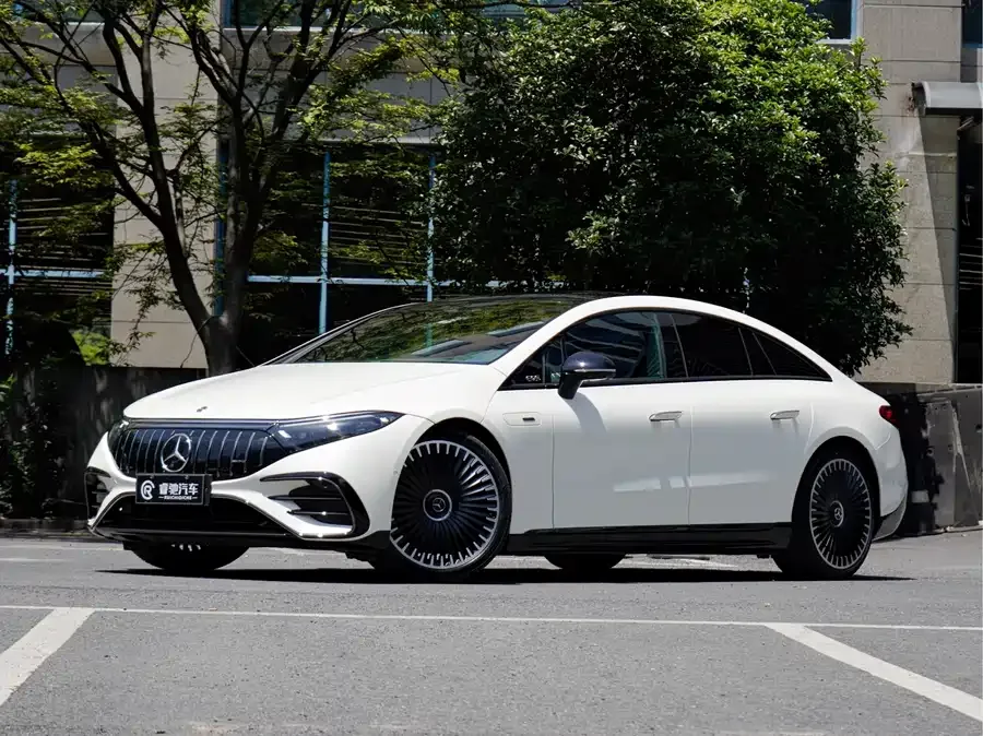 Mercedes-Benz EQS AMG 2024
