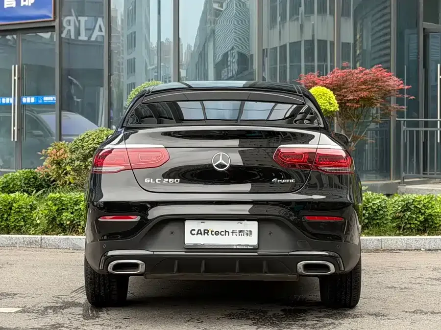 Mercedes-Benz GLC Coupe Mercedes-Benz GLC Coupe 2023 GLC 260 4MATIC Coupe SUV 2023 — миниатюра 4
