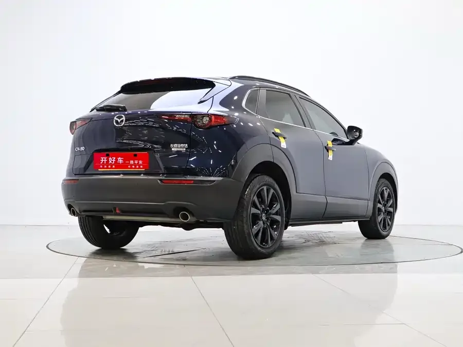 Mazda CX-30 2021 2.0L Automatic Jiayue Edition 2022 — миниатюра 2