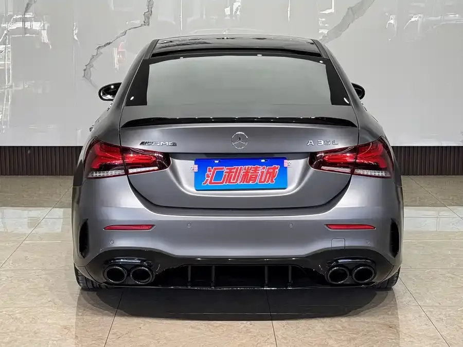 Mercedes-Benz A-Class AMG Mercedes-Benz A-Class AMG 2023 AMG A 35 L 4MATIC 2023 — миниатюра 2