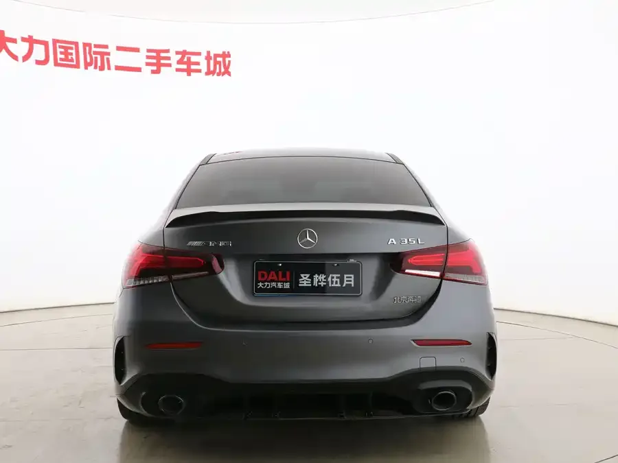 Mercedes-Benz A-Class AMG Mercedes-Benz A-Class AMG 2023 AMG A 35 L 4MATIC 2023 — миниатюра 4