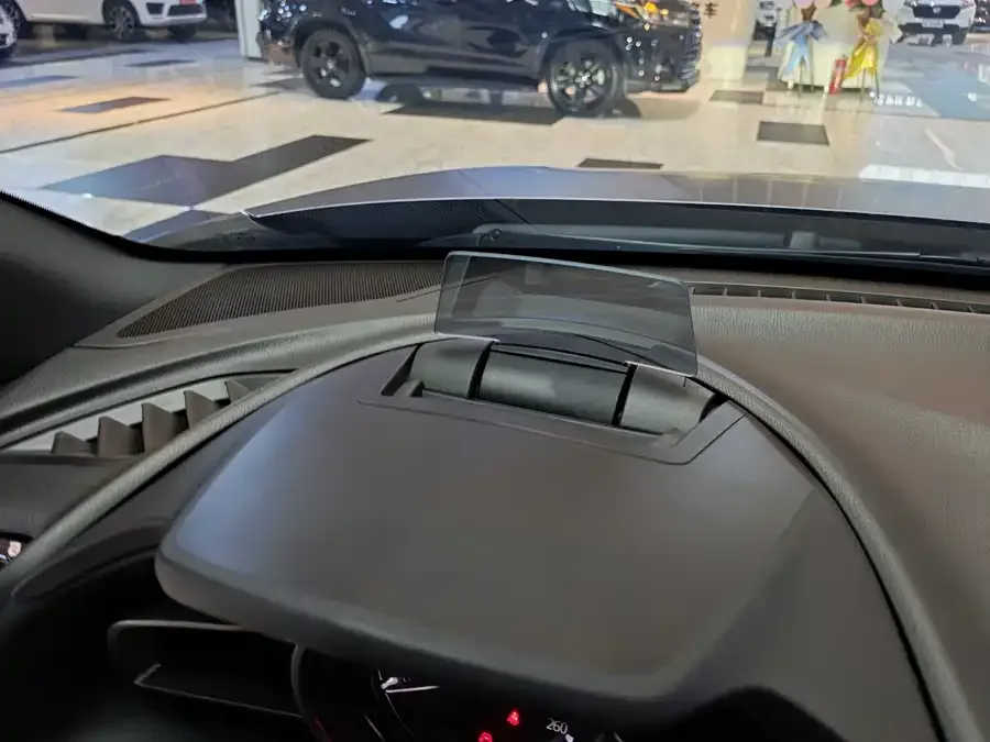 Mazda CX-4 2021 2.0L Automatic 2WD Blue Sky Vitality Edition 2022 — миниатюра 4