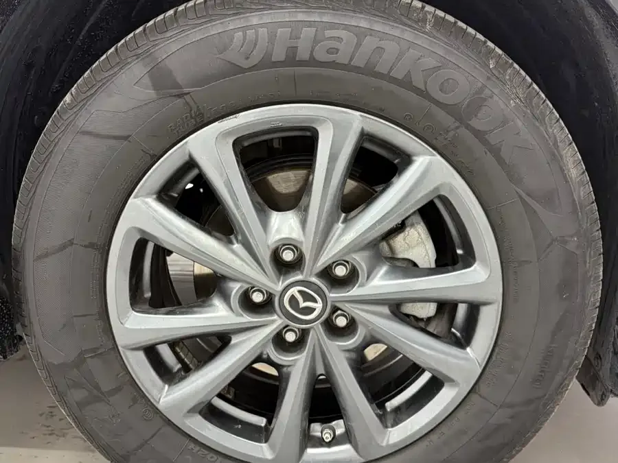 Mazda CX-4 2021 2.0L Automatic 2WD Blue Sky Vitality Edition 2022 — миниатюра 5