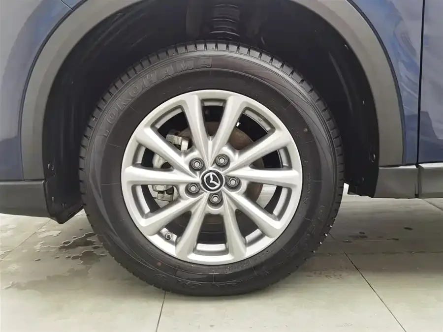 Mazda CX-5 2024 2.0L automatic two-wheel drive comfort model 2024 — миниатюра 5