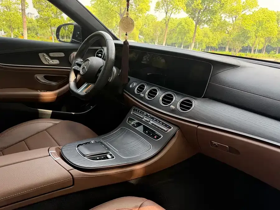 Mercedes-Benz E-Class Mercedes-Benz E-Class 2023 E 300 L Sports Luxury Edition 2023 — миниатюра 4