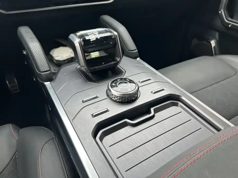 Jetour traveler Jetour Traveler 2023 2.0T 4WD Conquest PRO 2023 — миниатюра 5