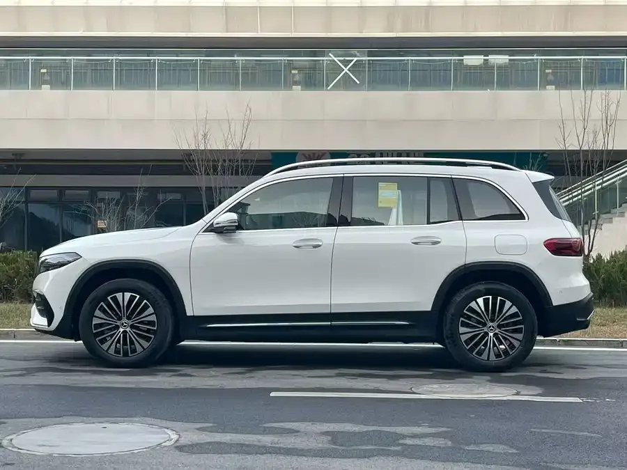 Mercedes-Benz EQB Mercedes-Benz EQB 2025 EQB 260 2025 — миниатюра 3