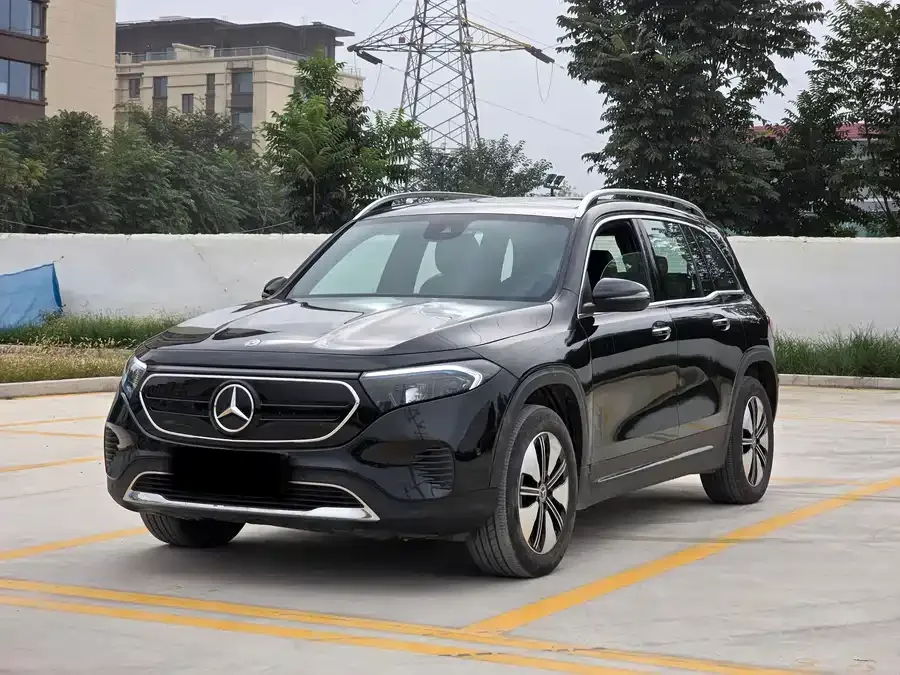 Mercedes-Benz EQB 2024