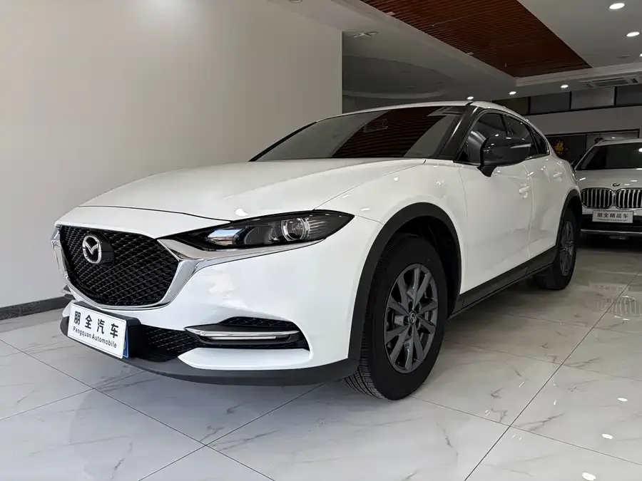 Mazda CX-4 2023