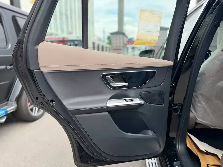 Mercedes-Benz EQE SUV Mercedes-Benz EQE SUV 2024 500 4MATIC Luxury Edition 2025 — миниатюра 5