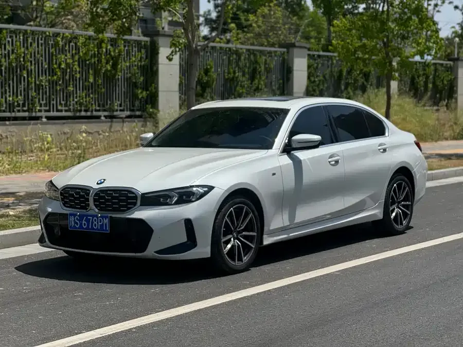 BMW 3 Series 2025