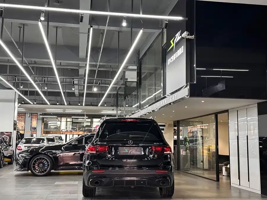 Mercedes-Benz GLB AMG Mercedes-Benz GLB AMG 2023 AMG GLB 35 4MATIC 2023 — миниатюра 5