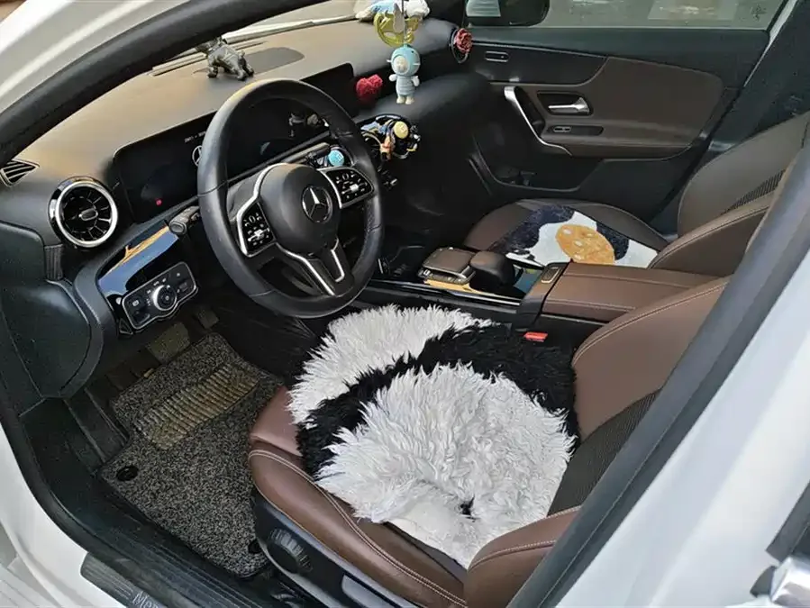 Mercedes-Benz Grade A Mercedes-Benz A-Class (Imported) 2022 A 200 Dynamic 2022 — миниатюра 3
