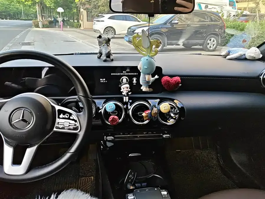 Mercedes-Benz Grade A Mercedes-Benz A-Class (Imported) 2022 A 200 Dynamic 2022 — миниатюра 4