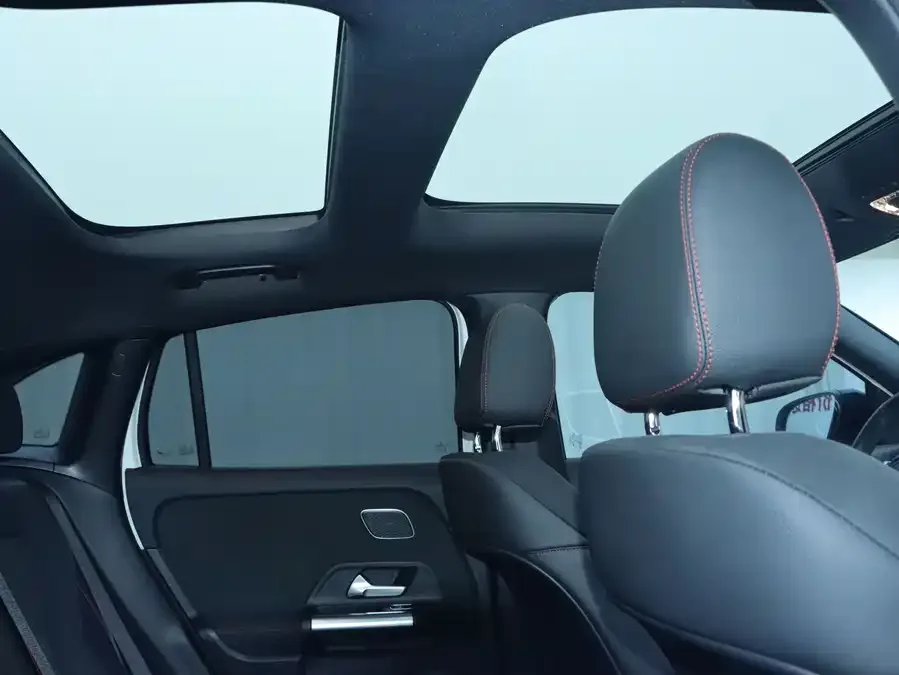 Mercedes-Benz GLA AMG Mercedes-Benz GLA AMG 2024 AMG GLA 35 4MATIC 2025 — миниатюра 5