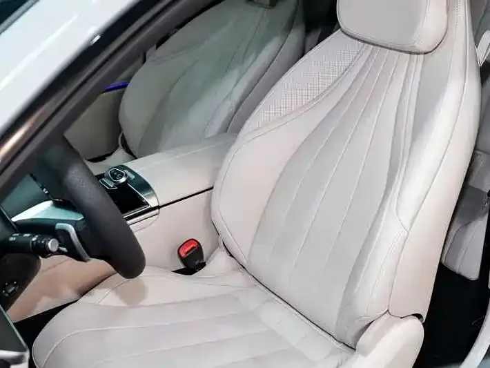 Mercedes-Benz CLE Mercedes-Benz CLE 2026 CLE 300 4MATIC Luxury Coupe 2026 — миниатюра 4